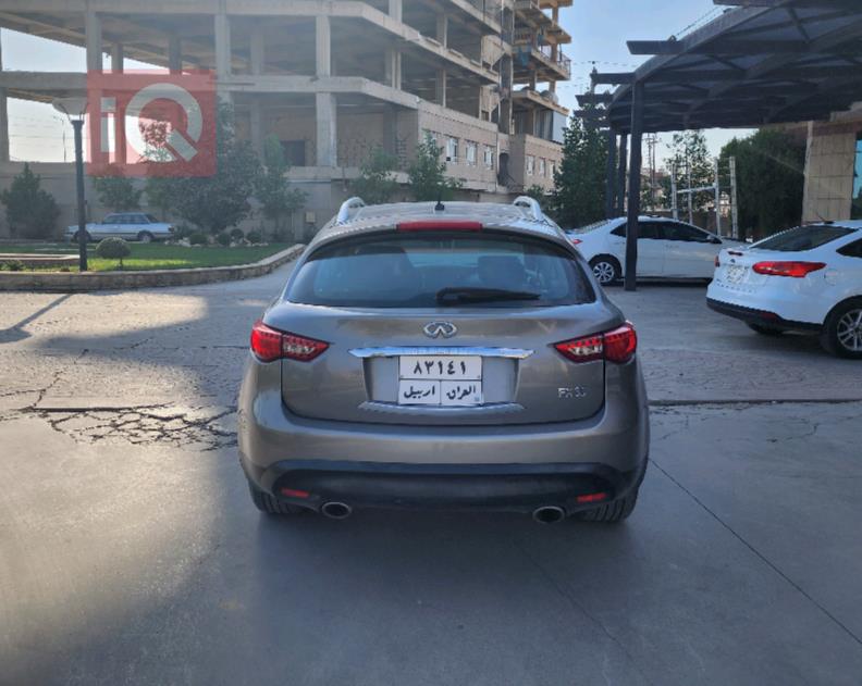 Infiniti FX